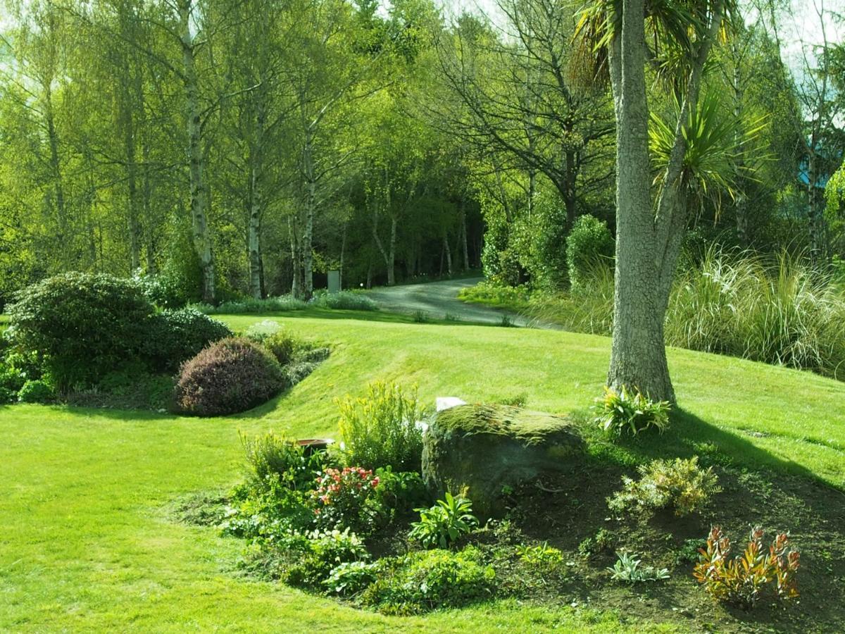 The Garden Room At Te Anau Country Accommodation ภายนอก รูปภาพ