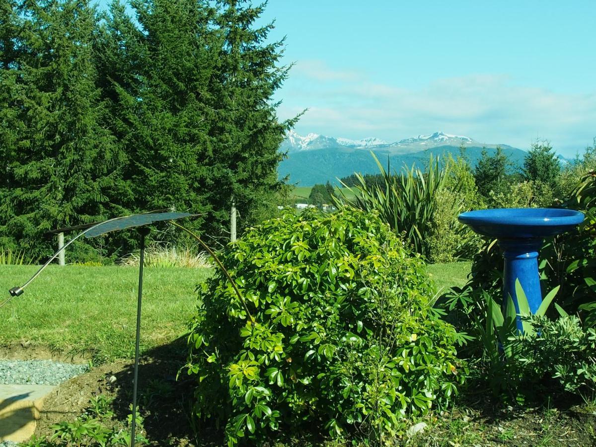 The Garden Room At Te Anau Country Accommodation ภายนอก รูปภาพ