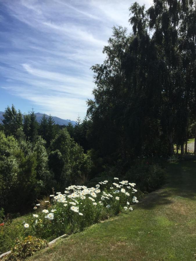 The Garden Room At Te Anau Country Accommodation ภายนอก รูปภาพ